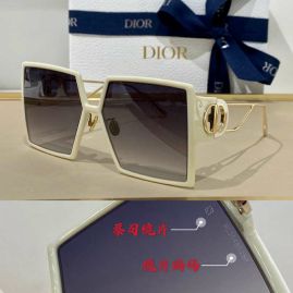 Picture of Dior Sunglasses _SKUfw56829582fw